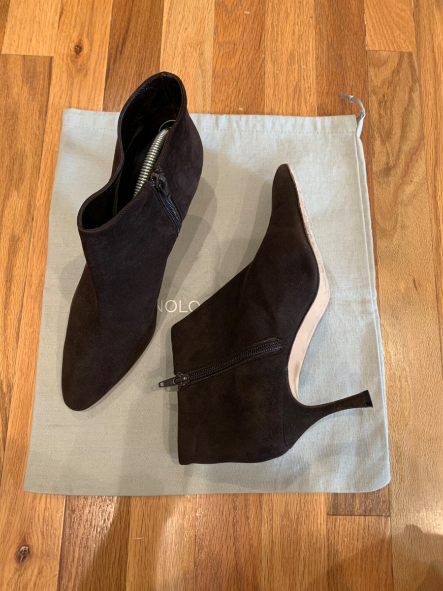 MANOLO BLAHNIK BROWN SUEDE ANKLE BOOTS BOOTIES 38.5 | eBay display picture 1
