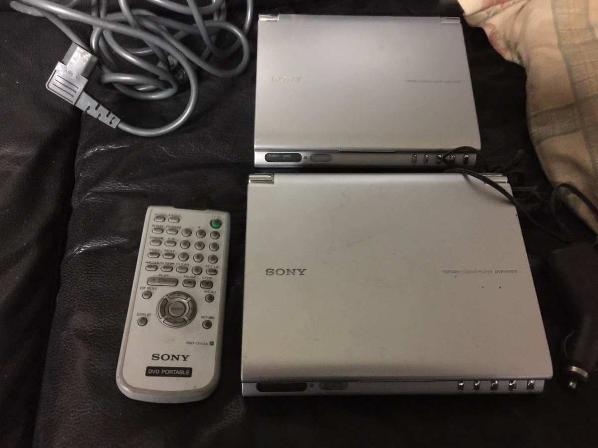 Sony DVP-FX750 Portable DVD Player with 7