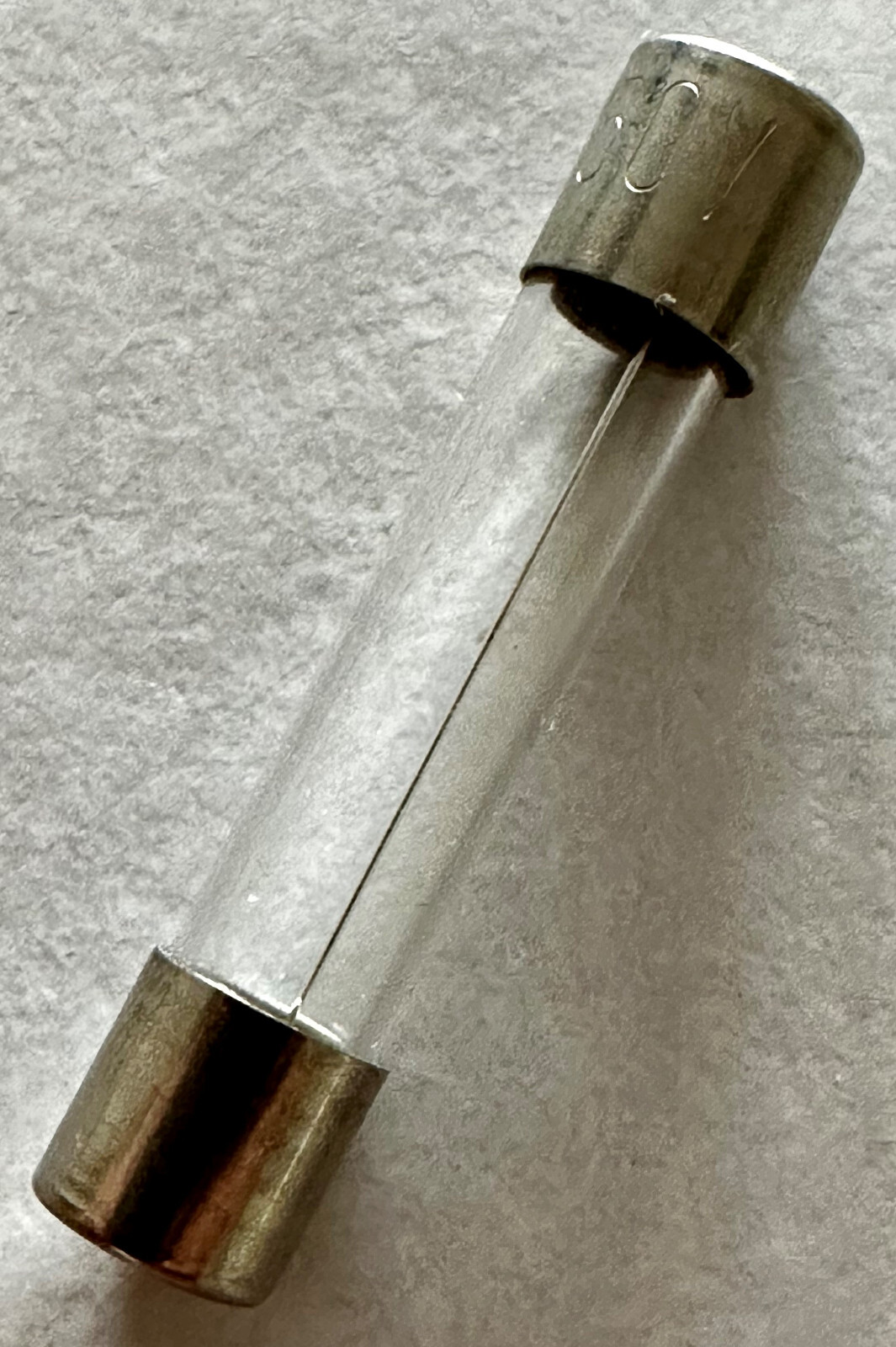 Fusibili In Vetro OSCULATI 15A - 6,3x32 Mm Per Impianti Elettrici E Circuiti - Foto 3