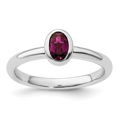 Massiver Sterlingsilber stapelbare Ausdrücke ovaler Rhodolith Granat Ring