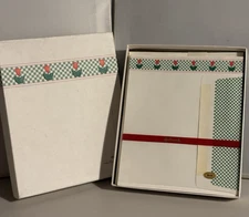 VTG Hallmark Floral Tulips Stationary and Envelopes Boxed Set ST486-3 NIB NEW