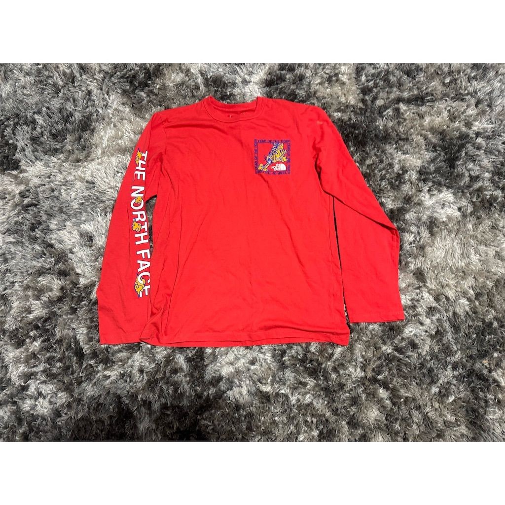 The North Face Men's Year of the Tiger Long Sleeve T-Shirt Red M