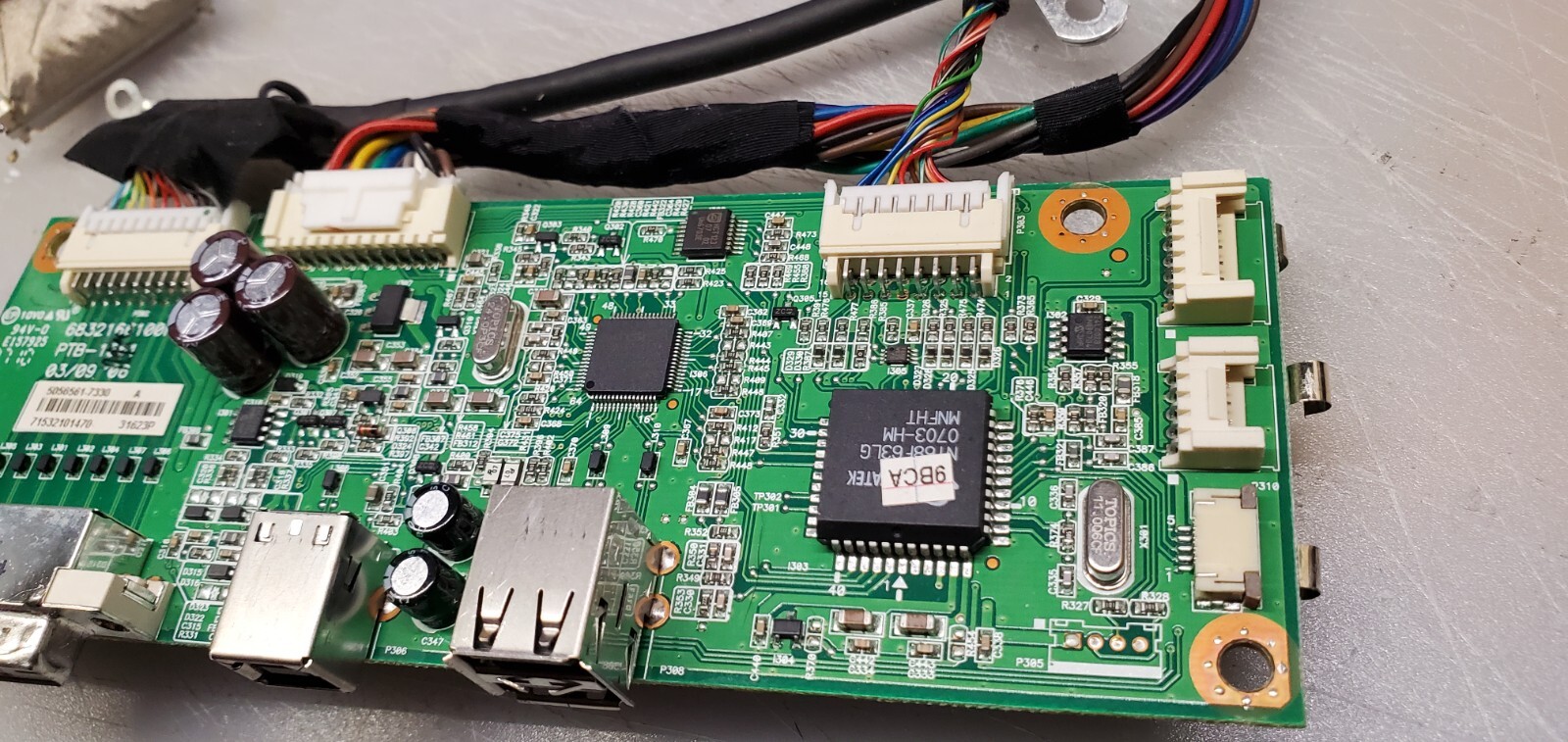 Dell 5113301623P 5056561-7330 6832166100p03 Dell 3007WFP Interface  