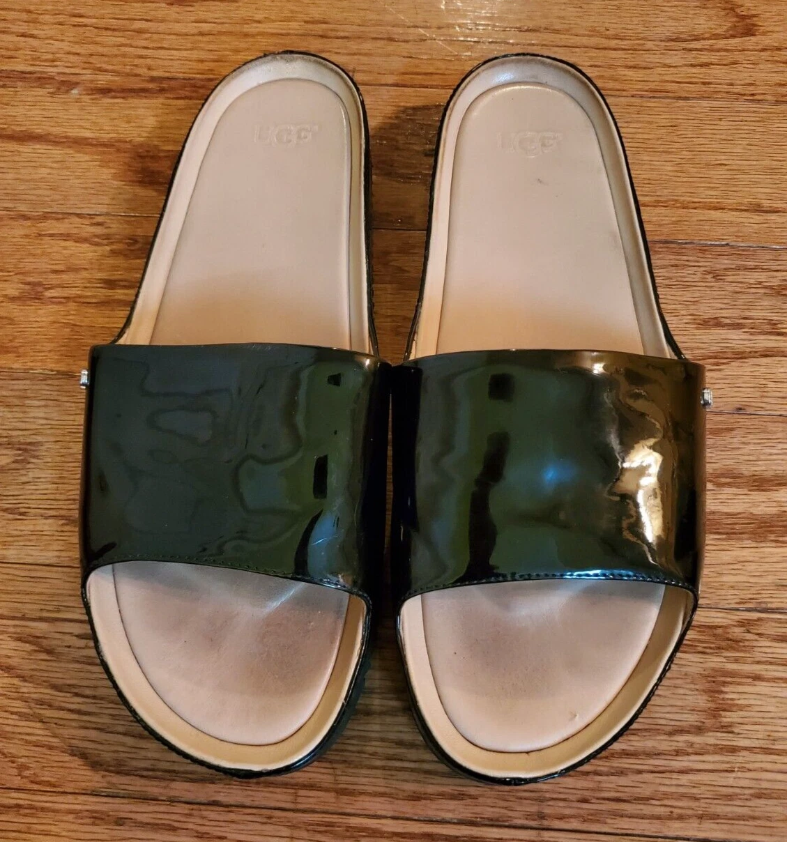 UGG 1101071 W Jane sandali bassi neri con slide in vernice da donna taglia 10