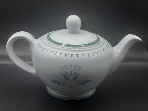 Arabia of Finland GREEN THISTLE Hand Painted (11) Piece Set - Platter, Bowl +++ - Picture 14 of 24