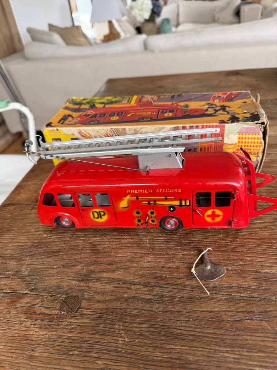 Camion De Pompiers Miniature CIJ En Tôle - Renault, Mécanique Fonctionnelle, Made In France (état Correct)