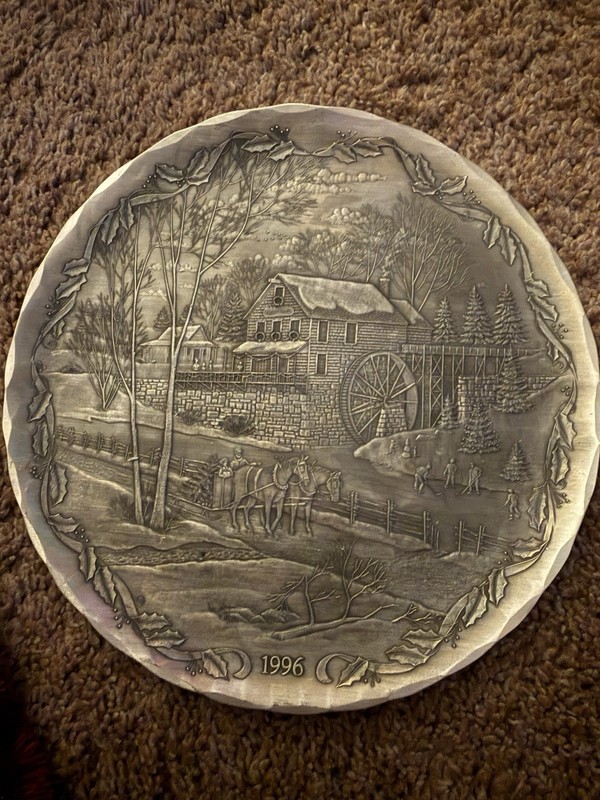 Wendell August “Sleigh Bells Ring” Vtg Pewter Collectors Plate 8” 1996