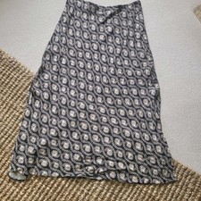 Maxi Skirt From Riverisland Size 14 Elasticated Waist, With 2 Side Slits