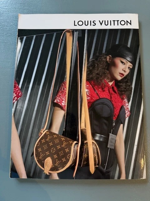 VOGUE UA Ukraine #10 October 2019 Carolina Burgin - Image 2 of 2