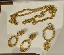 Necklace and earring sets Gold Tone