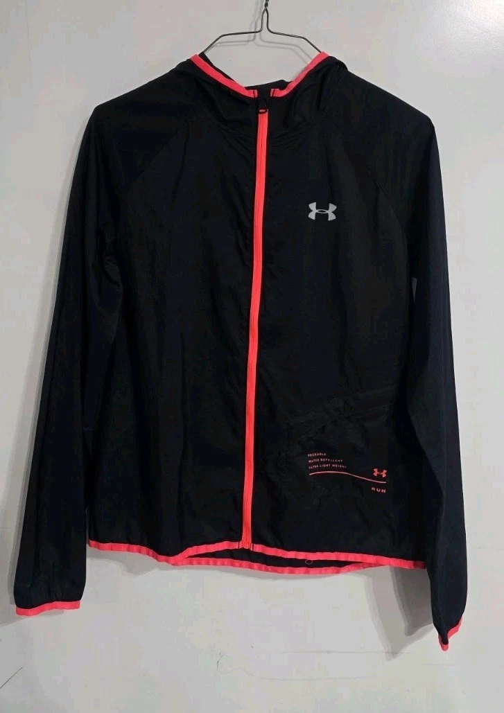 Under Armour UA Storm Qualifier Packable Ladies Lightweight Black Running Jacket
Opens in a new wind