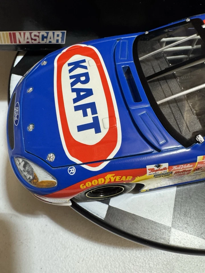 Mark Martin #6 KRAFT 2003 Owners Series 1/24 Nascar Diecast Wrong Box - Image 3 of 4