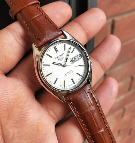 Seiko SKX913 White Smooth Sunburst Dial Retro Ultra Rare Vintage OEM Auto JDM