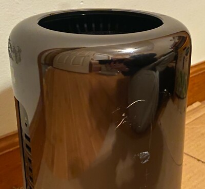 Apple Mac Pro ディスクトップ　a1481 Apple Mac Pro 2013 A1481 6-Core 3.5 GHz Xeon 32GB 2xD300 No SSD
