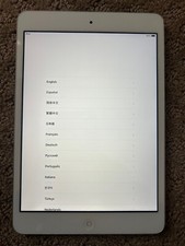 Apple iPad mini 2 A1489 16 GB, Wi-Fi, 7.9 in - Silver/White