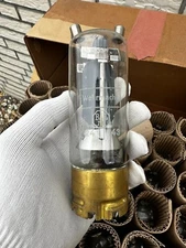 1ea. RL12P35 TELEFUNKEN TUBE WEHRMACHT  tube P35_SFR = PE08/40 = RS287