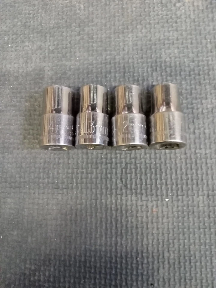 craftsman 1/2" drive 11,12,13,14 metric sokets - Image 2 of 4