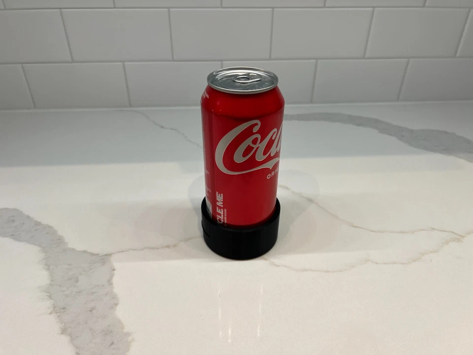 Adaptador portavasos extraíble Chevrolet/GMC C/K 95-00 para latas regulares de 12+ oz Foto 4 de 4