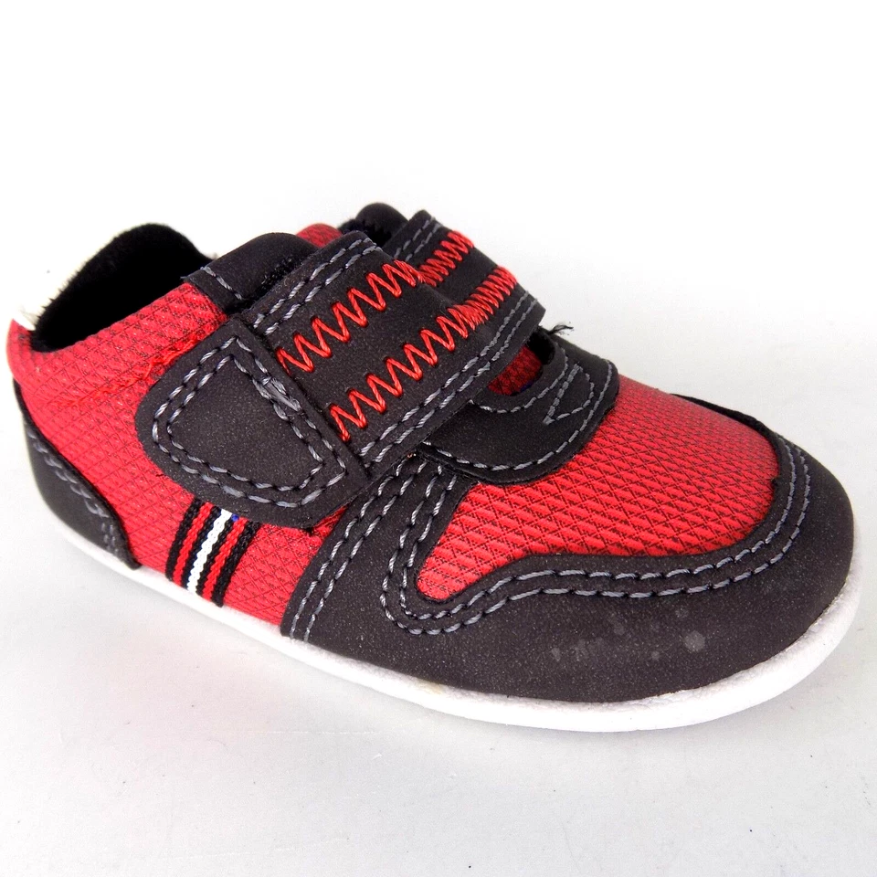 Zapatos Carter's Jamison Stage 3 rojos/negros para caminar para niños pequeños talla 4,5 K usados una vez Foto 2 de 4