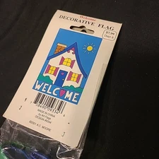 Welcome Outdoor Decorative Nylon Embroidered Flag NEW SEALED 28x42