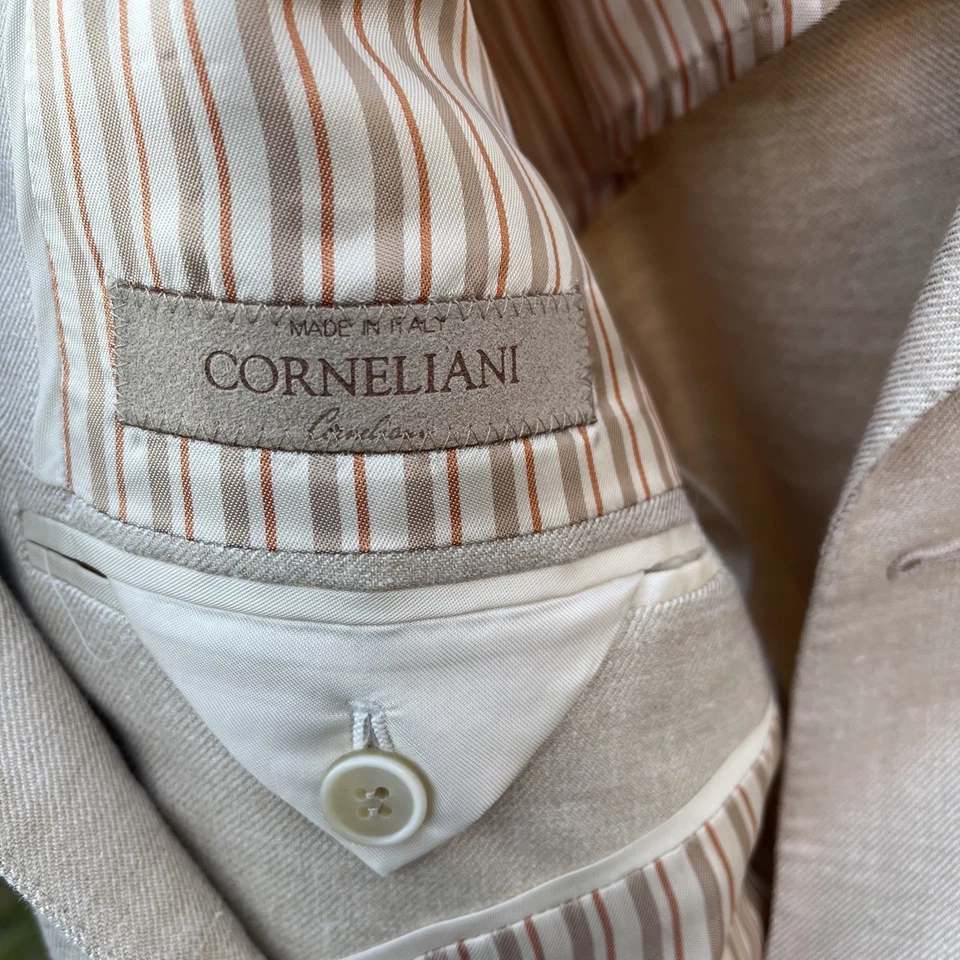 Chaqueta Blazer Abrigo Deportivo Corneliani Talla 52R 3 Botones Seda Marfil Hecho en Italia  Foto 4 de 4