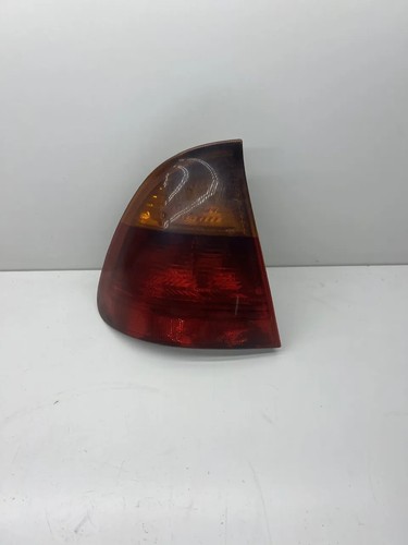BMW 3 Touring E46 Rücklicht hinten links 63217165879 2.00 Diesel 100kw 33203551