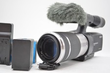 Sony NEX-VG20 E-Mount HD Camcorder Body w/ 55-210mm lens Charger Tested works