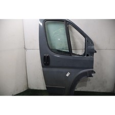 Porte avant et accessoires Fiat 130