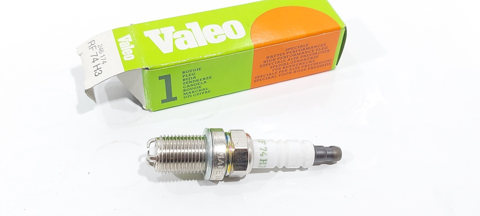 Ignition Candle VALEO RF74H3 Suitable for Citroen Peugeot Renault Code RF74H3 2