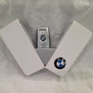 **BMW Silver Metal Key Fob 2 GB USB Flash Drive Keychain With Original BOX