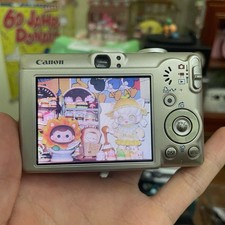 Canon SD600/ IXUS 60/IXY 70 Digital Camera 6 MP 3X Optical Zoom with Accessories