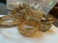 7 Costume jewlery Bracelets