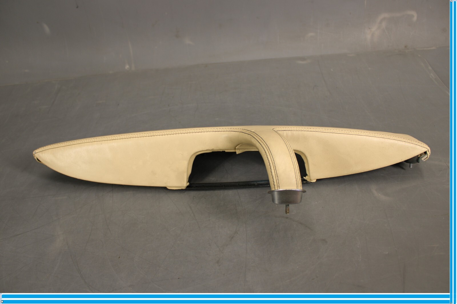 Bentley Continental 2006-2012 Rear Right Roof handle