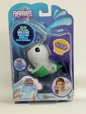 Fingerlings Light-up Narwhal - Glow in the Dark - Raya Exclsuive -Brand New