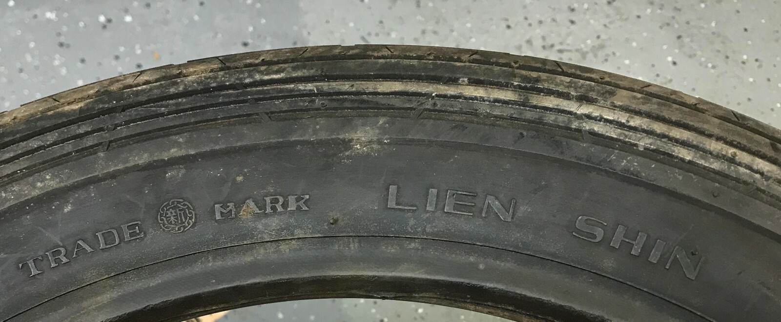 Vintage LIEN SHIN 3.2516 Ribbed Front Motorcycle Tire Made In Taiwan