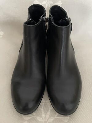 Ecco Shape M35 Womens Size 38 (US 7) Black Leather Ankle Boots
