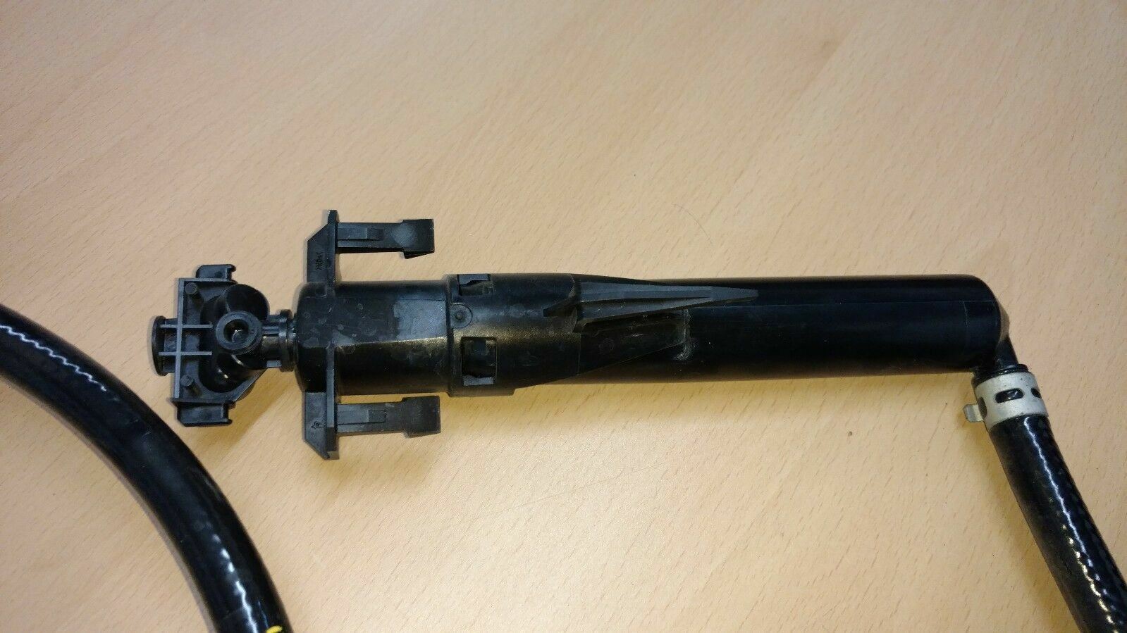 FERRARI 458 ITALIA HEADLIGHT WASHER JETS WITH HOSE OEM 82763610 82763510