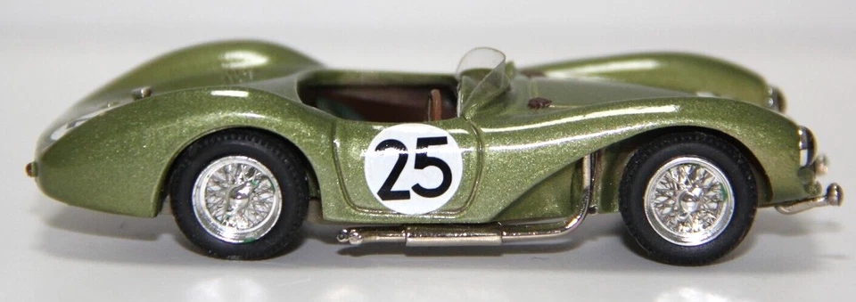TOP MODEL USATO 1:43 AUTO DIE CAST ASTON MARTIN D936 LE MANS 1953 ART VARIE D - Immagine 2 di 4