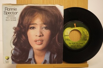 Ronnie Spector Rock 45 Try Some Buy Some bw Tandoori Chicken on Apple