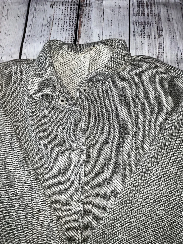 Chaqueta Eileen Fisher Gris Botón Frontal Talla Mediana Mezcla Lana Bolsillos (127) Foto 2 de 4