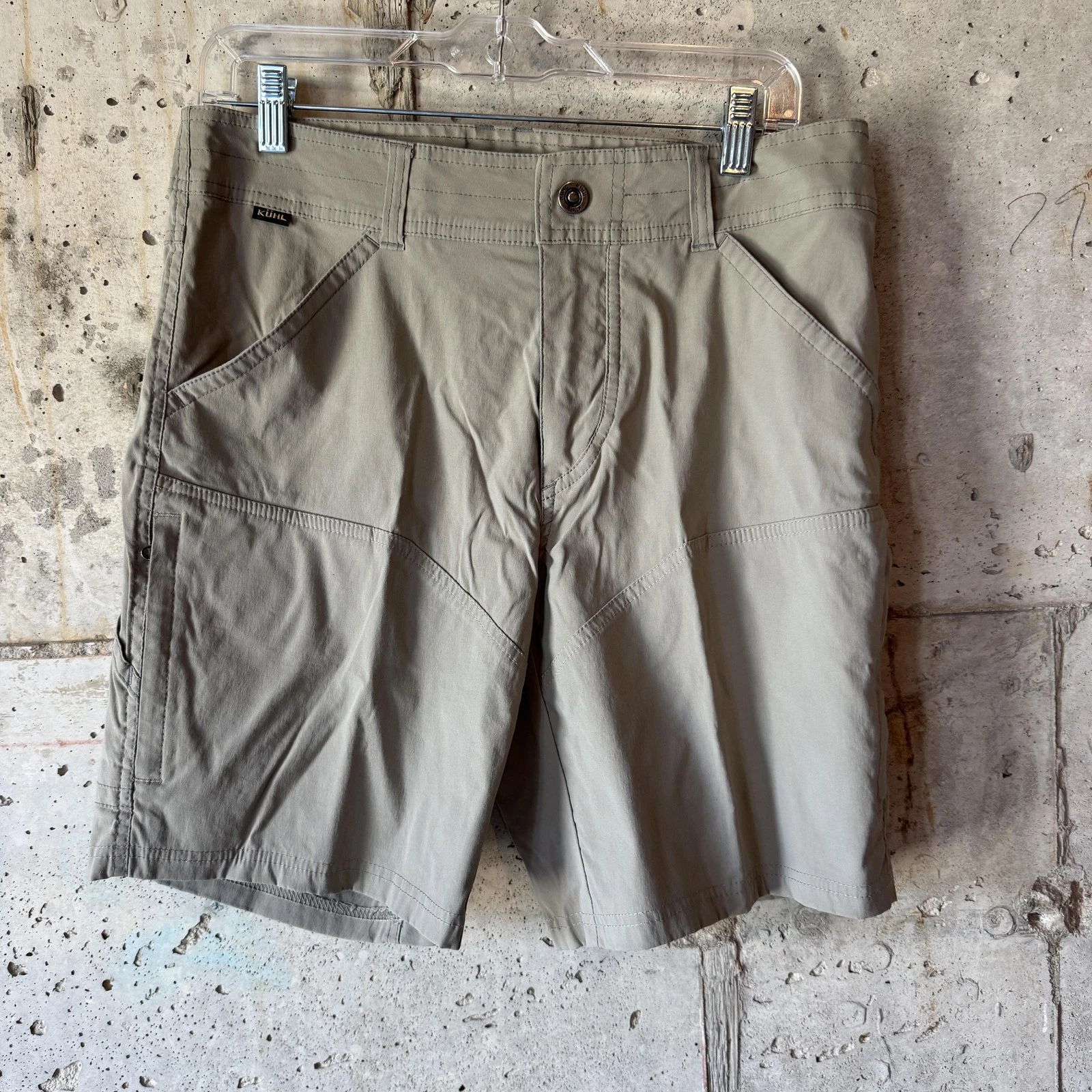 Kuhl Shorts Mens 32 Beige Nylon Cargo Hiking Outdoor Travel Summer Utility
