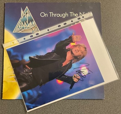 JOE ELLIOT,DEF LEPPARD,ON THOUGH 12  LP + 8  x 10  ORIGINAL HANDSIGNIERTES FOTO.COA