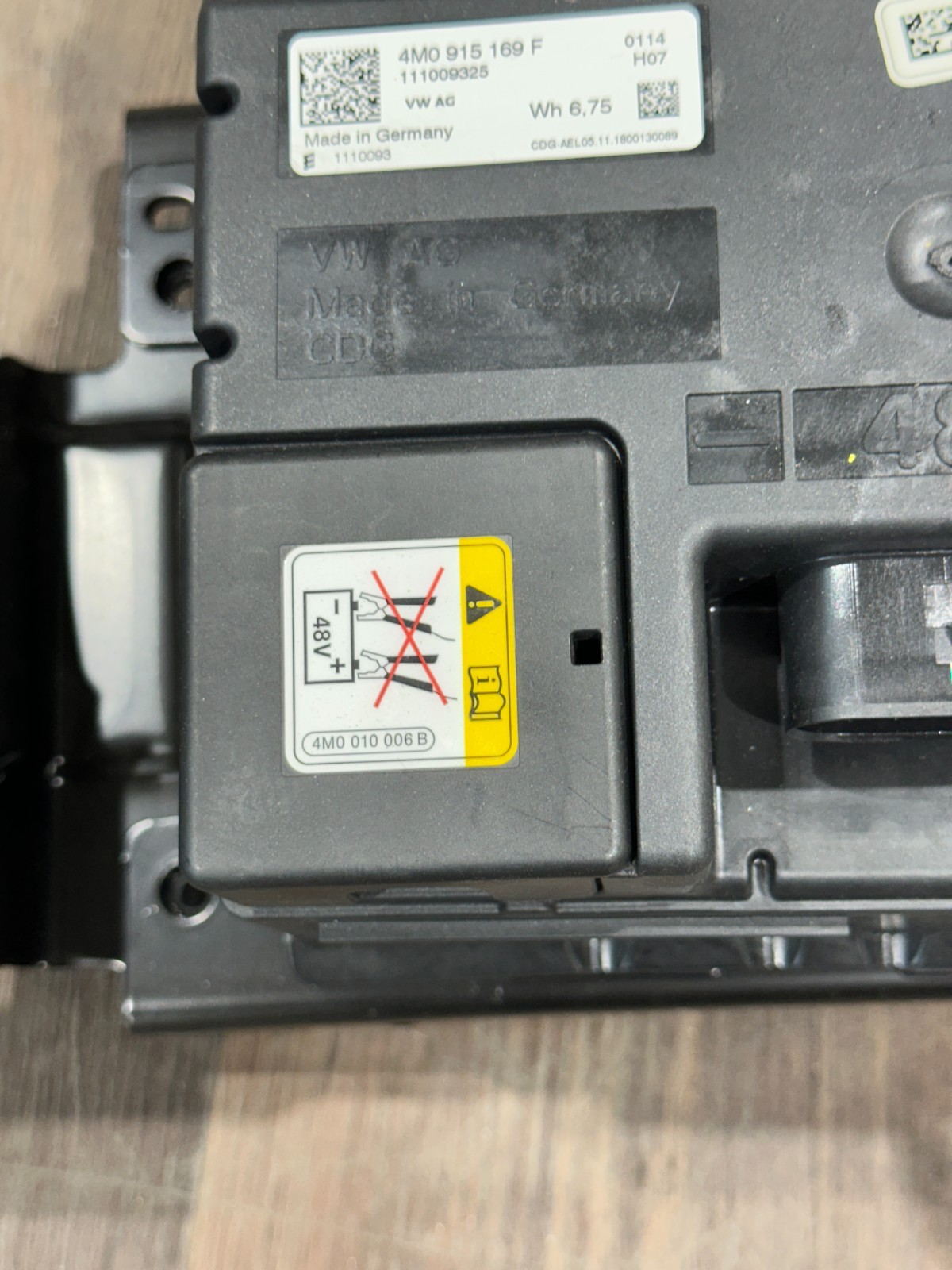 2018-2024 LAMBORGHINI URUS 48V CAPACITAOR BATTERY ASSEMBLY OEM 4M0915169F
