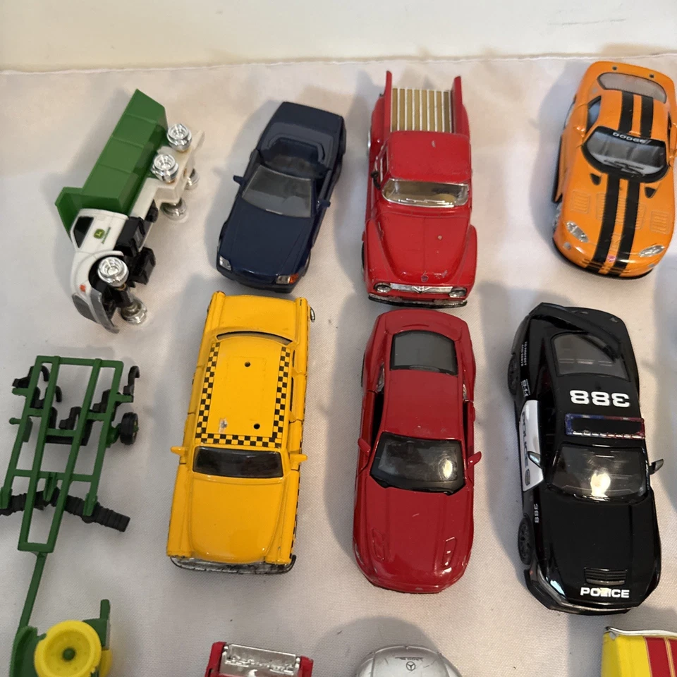 "Lote de 20+ 5"" Diecast Metal Pullback Coches Camión Kinsmart John Deere" Foto 3 de 4