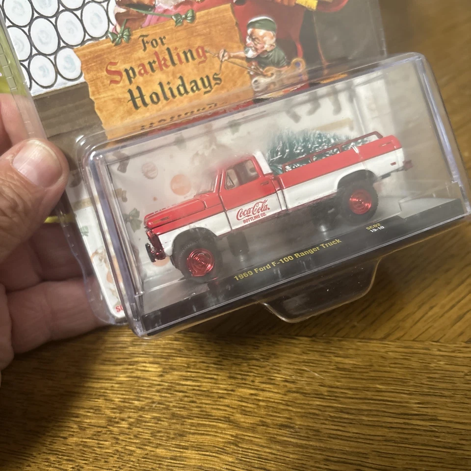 M2 Machines 1969 Ford F-100 Ranger Truck Coca-Cola Christmas Chase 1/750 pcs - Image 2 of 4