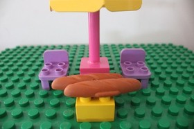 Duplo DISNEY UMBRELLA CHAIRS FROM MINNIE MOUSE BOW-TUQUE Daisy Pink