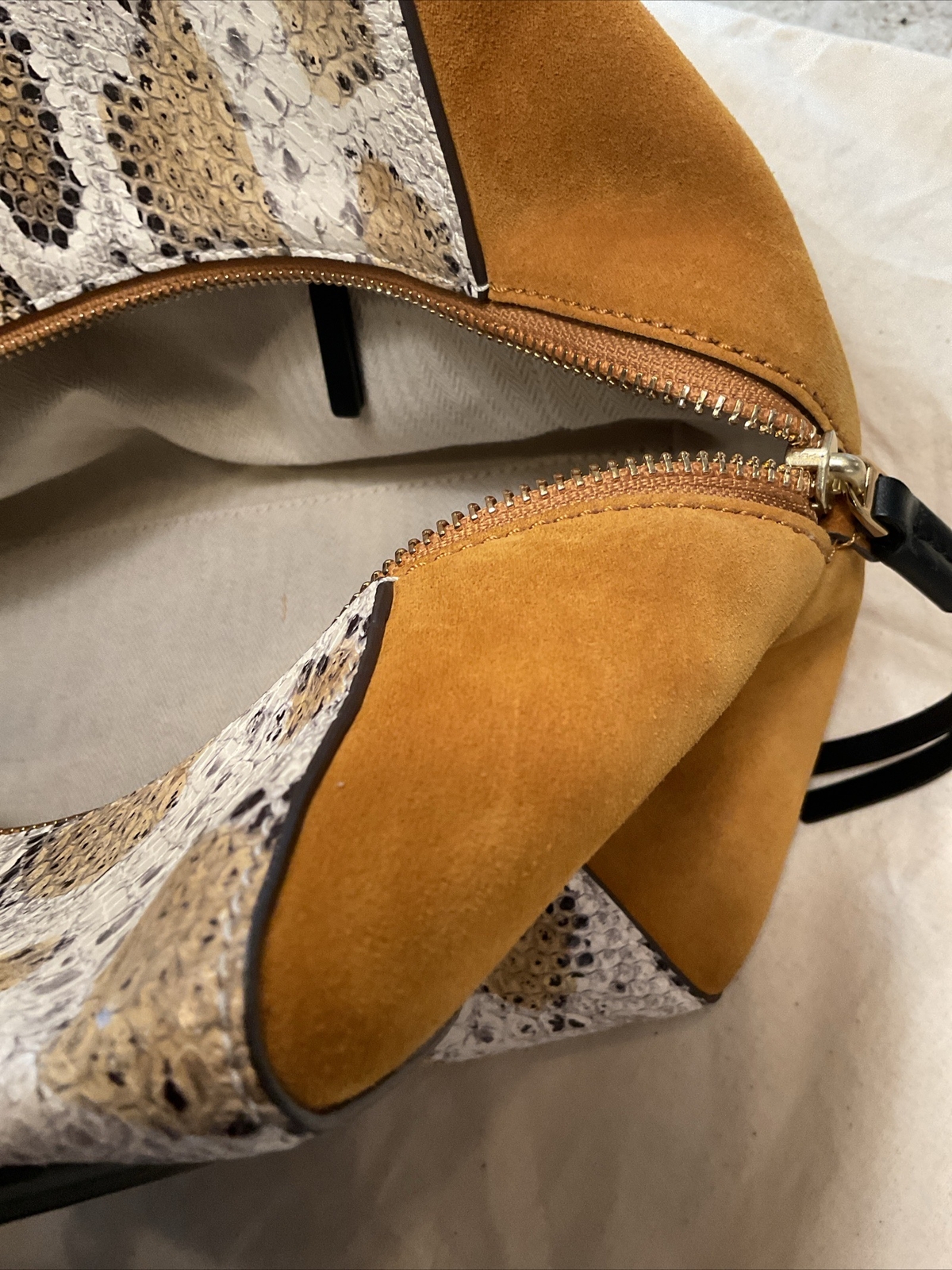 Authenthic luxurious TORY BURCH Python Exotic Mer… - image 6