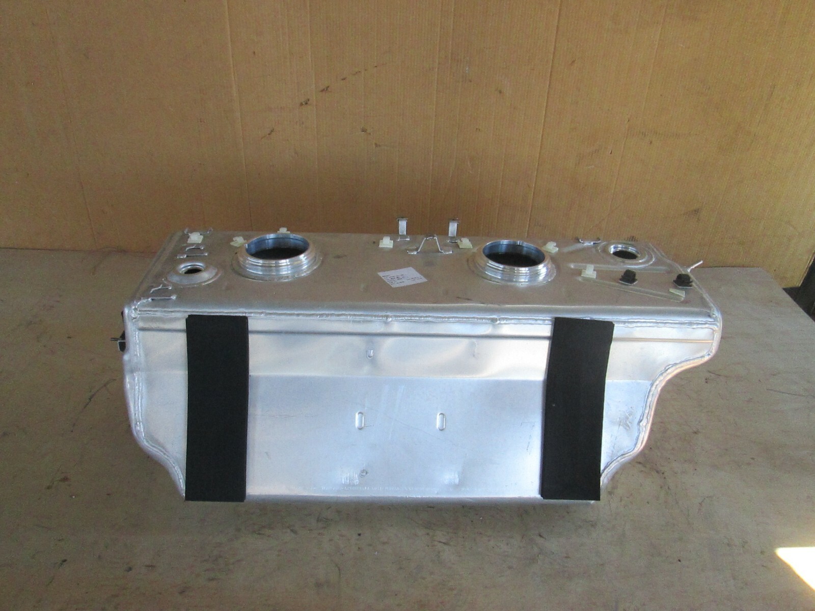 Maserati Quattroporte 2005-2006 Fuel tank P/N 197121