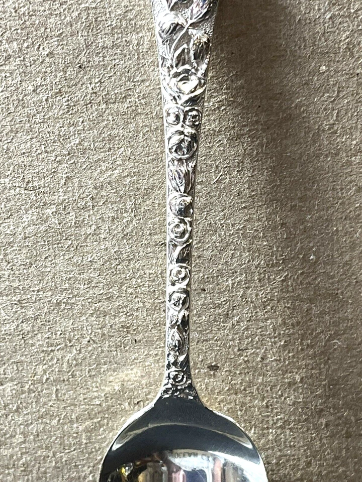 Cucharadita de plata de ley Baltimore Rose 24 gramos. ML Foto 2 de 4
