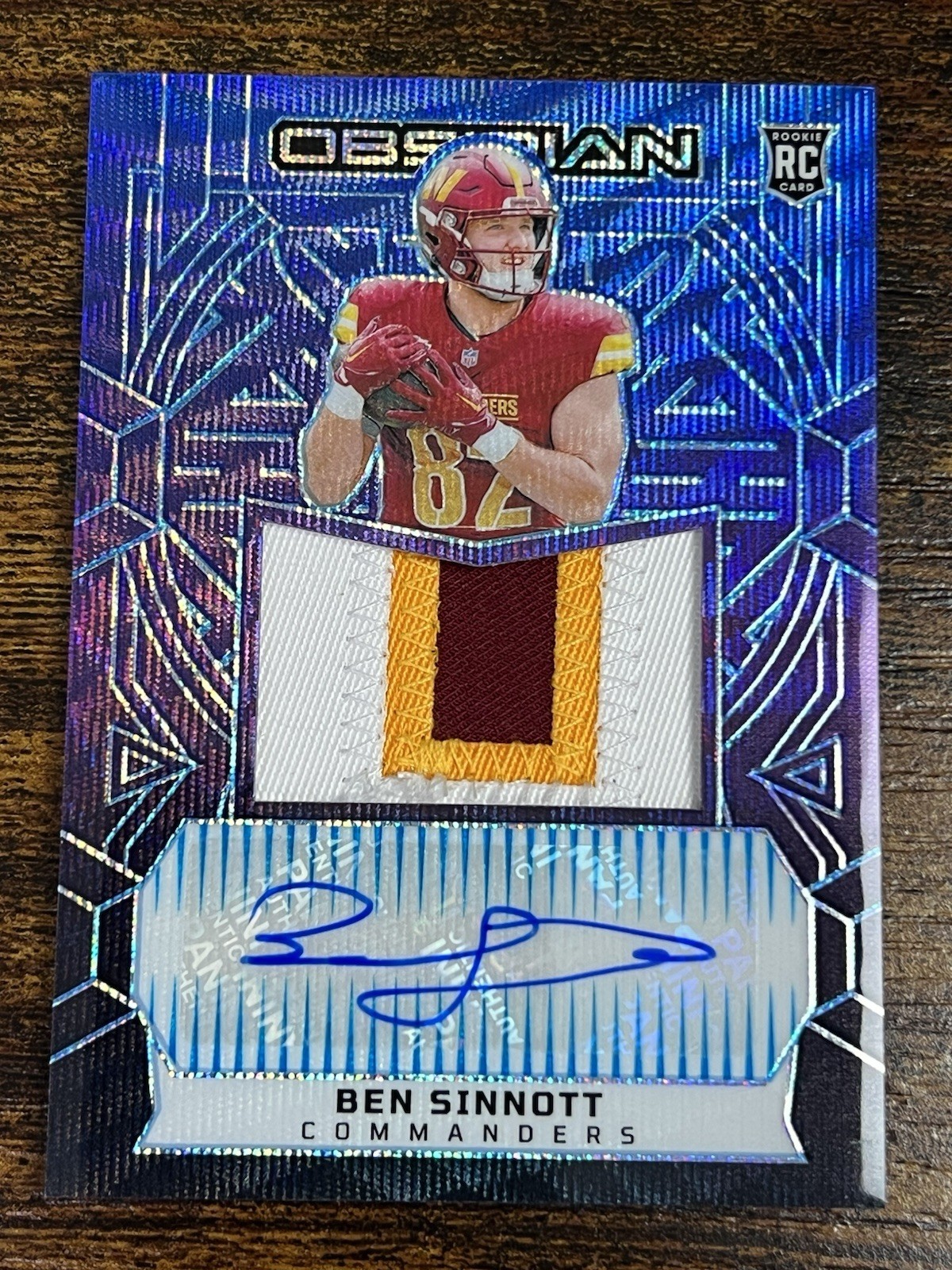 Ben Sinnott Panini Obsidian Rookie Jumbo Jersey Autographs #RJJBST Deep Sea Mojo Fotl